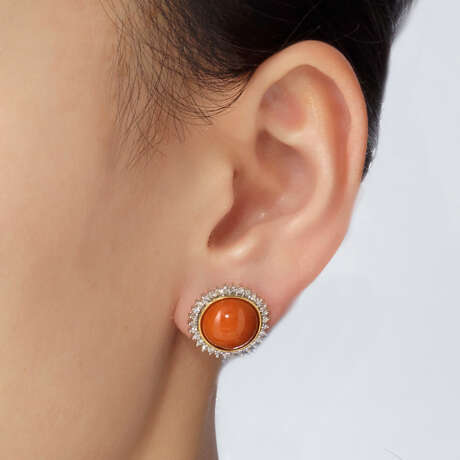 SET OF CORAL AND DIAMOND JEWELLERY - Foto 6
