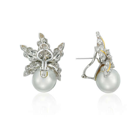  GROUP OF DIAMOND AND PEARL JEWELLERY - Foto 5