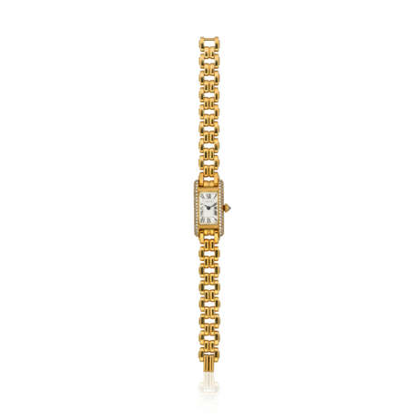 CARTIER 'TANK AMERICAINE' DIAMOND AND GOLD WRISTWATCH - Foto 3