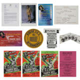 A COLLECTION OF ELEVEN 1980 - 1985, 2003 - 2004 HIP HOP DOCUMENTS AND FLYERS - Foto 1
