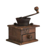 THE CAMPBELL FAMILY HANDCRANK COFFEE GRINDER - photo 2