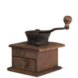 THE CAMPBELL FAMILY HANDCRANK COFFEE GRINDER - Foto 4