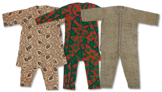 A COLLECTION OF AFRICAN CLOTHING - Foto 11