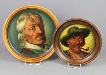 2 Herrenportraits auf Holzteller