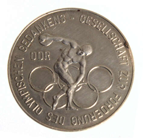 Olympische Ehrenmedaille DDR 1960/90 - photo 1