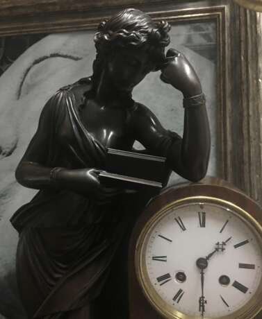 Каминные часы Франция 19 век - фото 1
