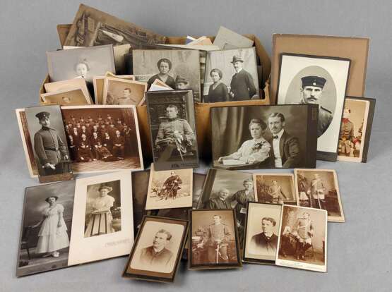 großes Konvolut Kabinettfotos um 1900/20 - Foto 1