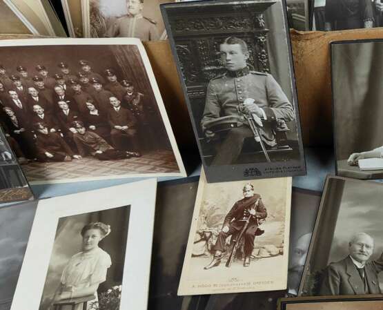 großes Konvolut Kabinettfotos um 1900/20 - Foto 2