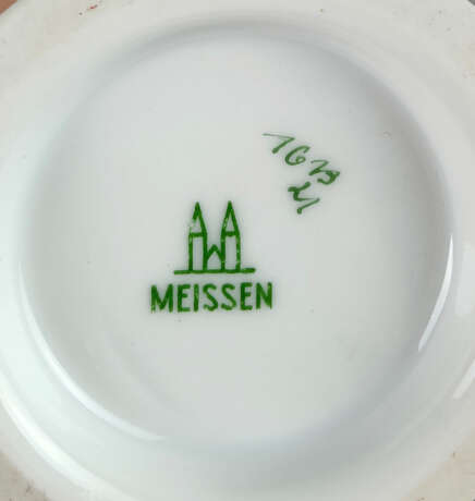 Füßchenvase *Weinlaub* Stadt Meissen - photo 2