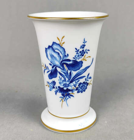 Meissen Vase *Blaue Blume* - photo 1