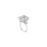 NO RESERVE | DIAMOND RING ATTRIBUTED TO HARRY WINSTON - photo 4