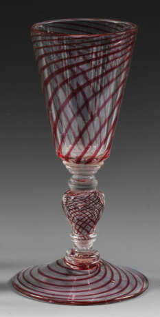 Barock-Pokal mit Rubinglasfäden - photo 1