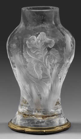 Vase mit Irisdekor von Maison Edmond Enot - photo 1