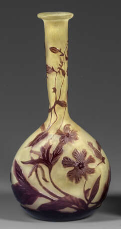 Jugendstil-Solifore-Vase mit Rankendekor von Emile Gallé - фото 1