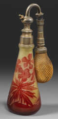 Jugendstil-Parfumflakon mit Zerstäuber von Emile Gallé