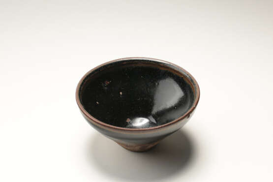 A FUQING KILN BOWL OF THE SOUTHERN SONG DYNASTY - фото 2