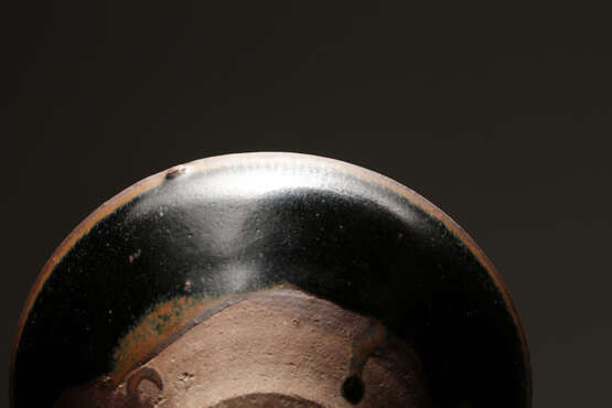 A FUQING KILN BOWL OF THE SOUTHERN SONG DYNASTY - photo 6