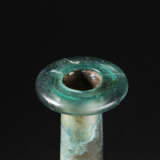 A GLASS BOTTLE OF TANG DYNASTY (618-907) - Foto 2