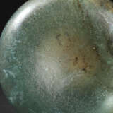 A GLASS BOTTLE OF TANG DYNASTY (618-907) - Foto 5