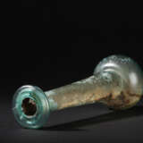 A GLASS BOTTLE OF TANG DYNASTY (618-907) - Foto 6