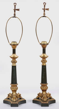 Paar Tischlampen im Empire-Stil - фото 1