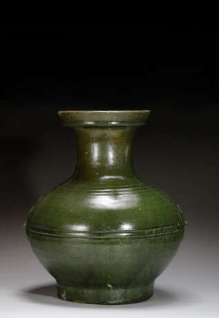 A BOTTLE CARVED WITH ANIMAL HEAD MASK OF HAN DYNASTY - Foto 2