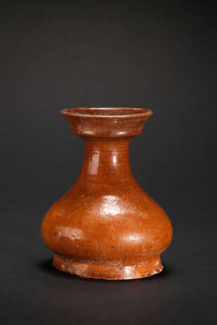 A BOTTLE OF THE EASTERN WEI PERIOD (534-550) - фото 2