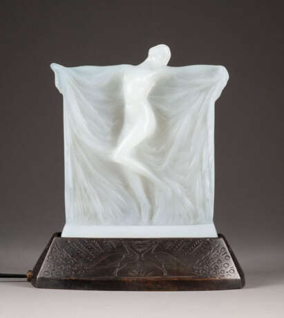 RENÉ LALIQUE GLASSKULPTUR 'THAIS' - photo 1