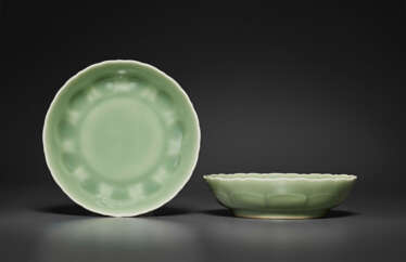 A PAIR OF CELADON-GLAZED LOBED DISHES