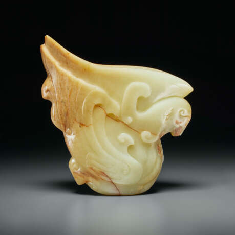 A YELLOW AND BEIGE JADE RHYTON, GONG - фото 3