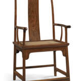 A HUANGHUALI `OFFICIAL`S HAT` ARMCHAIR - photo 1
