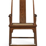 A HUANGHUALI `OFFICIAL`S HAT` ARMCHAIR - Foto 2