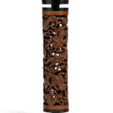 A FINELY CARVED BAMBOO AND HARDWOOD CYLINDRICAL INCENSE HOLDER - photo 1