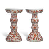 A PAIR OF IRON RED-DECORATED ALTAR PEDESTAL DISHES - photo 2