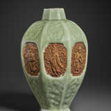 A RARE AND IMPORTANT MOLDED AND BISCUIT-RESERVED LONGQUAN CELADON OCTAGONAL VASE, MEIPING - фото 8