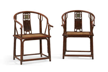 A PAIR OF GREEN-MARBLE-INSET TIELIMU HORSESHOE-BACK ARMCHAIRS