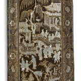 A MOTHER-OF-PEARL-INLAID BLACK LACQUER RECTANGULAR TRAY - Foto 1