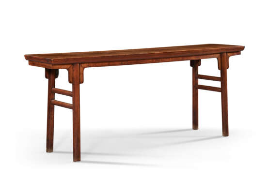 A HUANGHUALI RECESSED-LEG TABLE - photo 2