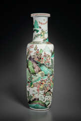 A MASSIVE AND SUPERBLY DECORATED FAMILLE VERTE &#39;ROMANCE OF THREE KINGDOMS’ ROULEAU VASE