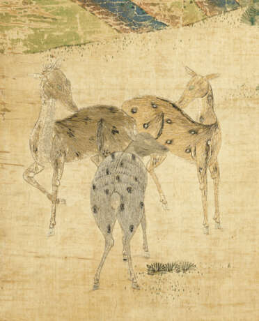 AN EXCEPTIONALLY RARE TWELVE-PANEL EMBROIDERED AND PAINTED `DEER AND CRANE` SCREEN - фото 5