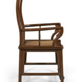 A TIELIMU `SOUTHERN OFFICIAL`S HAT` ARMCHAIR - фото 4