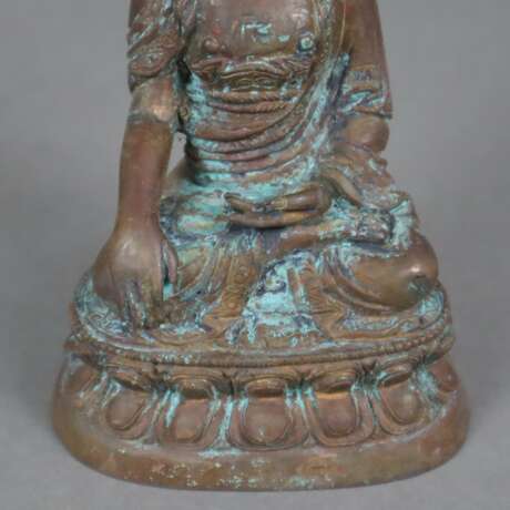 Figur des Buddha Shakyamuni - photo 3