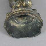 Bronzefigurine des Kannon - фото 7