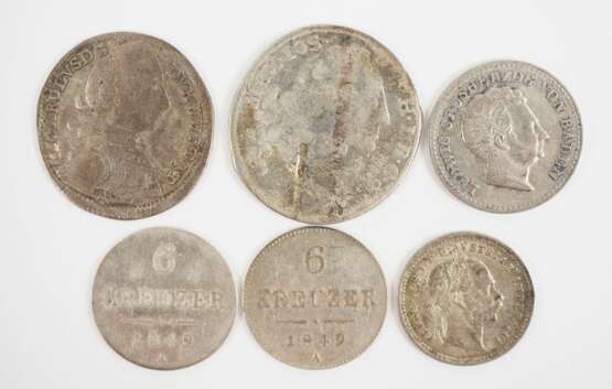 Konvolut Münzen, u.a. SILBER. - photo 1