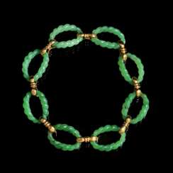 Juwelier Wilm. Nephrit-Gold-Collier.
