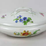 Meissen Deckelterrine *Blume 1* - photo 1