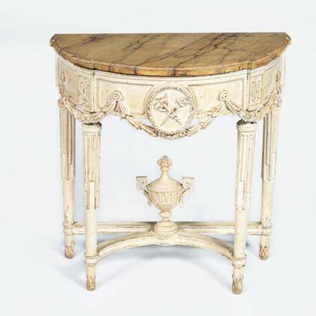 Louis XVI Demi-Lune Konsole. - photo 1