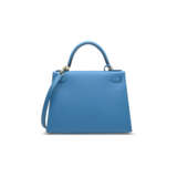 A BLEU ZANZIBAR EPSOM LEATHER SELLIER KELLY 28 WITH GOLD HARDWARE - фото 3