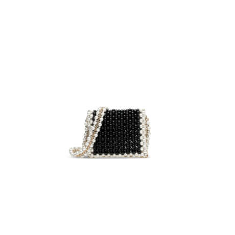 A BLACK & WHITE FAUX PEARLS MINI FLAP EVENING BAG WITH GOLD HARDWARE - photo 3