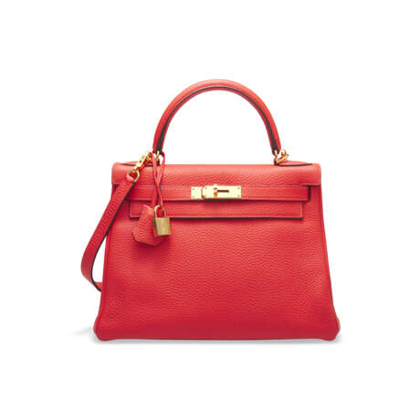 A ROUGE PIVOINE CLÉMENCE LEATHER RETOURNÉ KELLY 28 WITH GOLD HARDWARE - photo 1